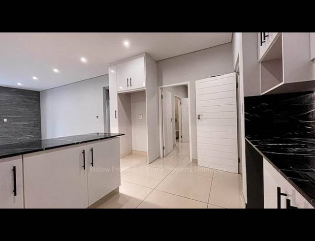 4 BEDROOM APARTMENT FOR SALE IN IZINGA